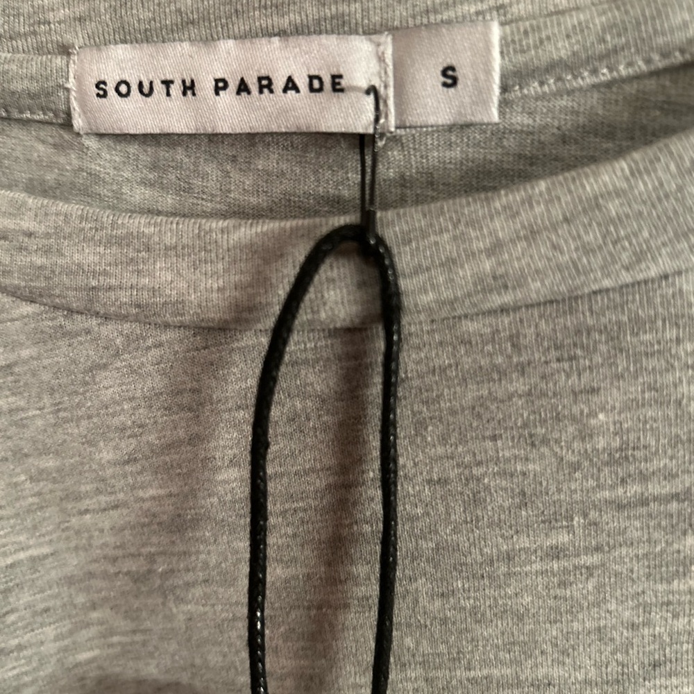 Gray 'Happy Place' Graphic Tee - Picture 3 of 3